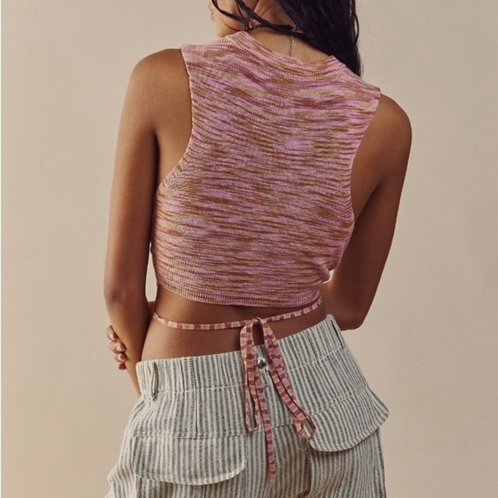 NWOT FREE PEOPLE medium Miami nights knit top light weight - Picture 4 of 13